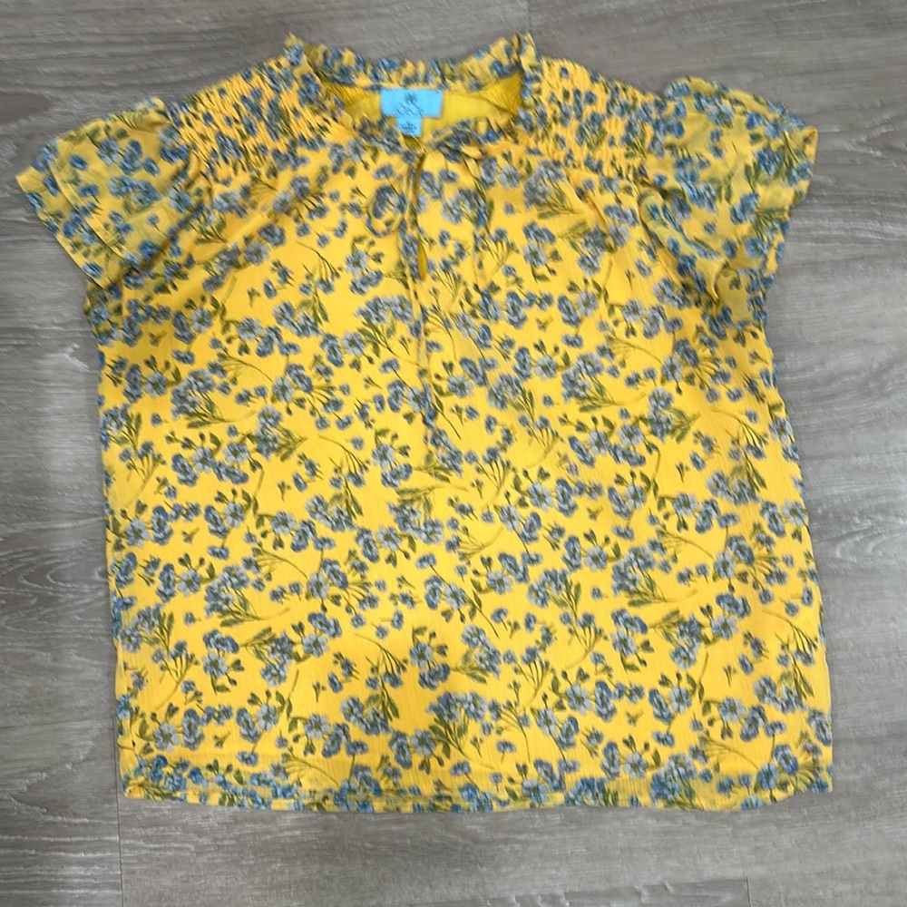 Cece yellow top
